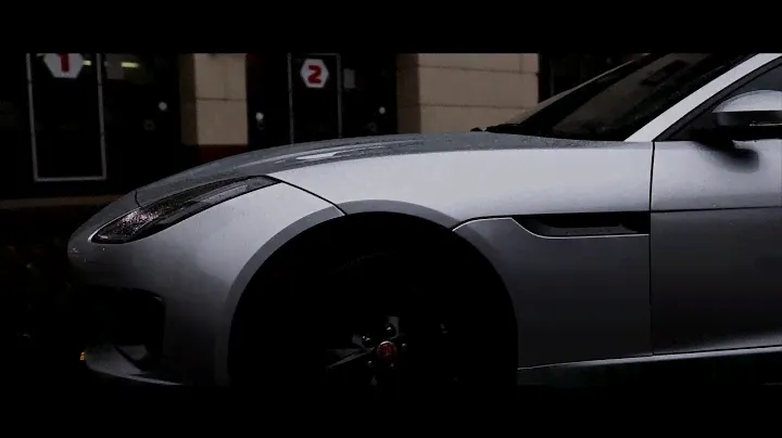 Бронепленка Suntek на Jaguar F-TYPE. ClearPlex на лобовое стекло.
